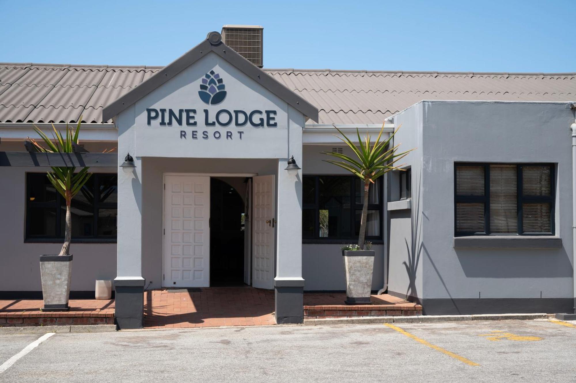 Pine Lodge George Ngoại thất bức ảnh